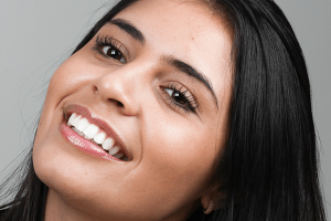 Leia mais sobre o artigo Os Dentes podem envelhecer precocemente?